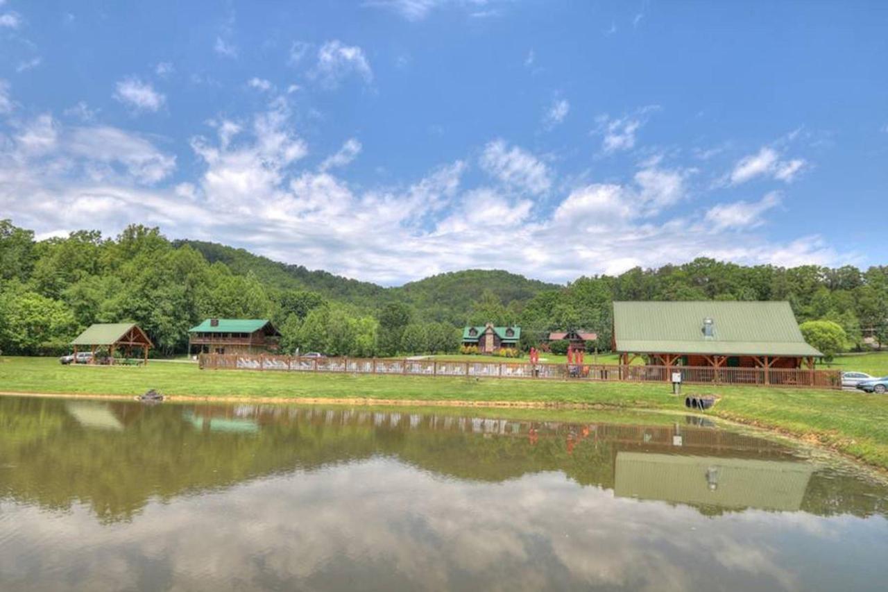 Misty Mountain Retreat Villa Sevierville Ngoại thất bức ảnh